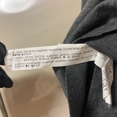 ZARA グレーフレア ミニスカートの画像