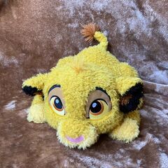 ライオンのぬいぐるみの画像