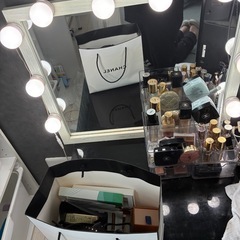 鏡　化粧の画像