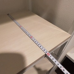 白基調 ラックの画像