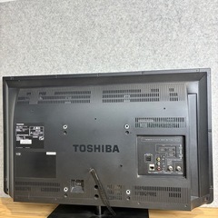 【中古品】TOSHIBA32形液晶カラーテレビ　リモコン付きの画像