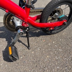 自転車　幼児用　へんしんバイク　　キックバイク　12インチ　赤の画像