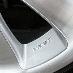 30プリウスpcd100.5穴18インチ引っ張りの画像