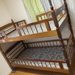 二段ベッドの画像