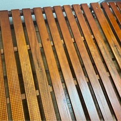 キャスターつき、折りたたみベッドの画像