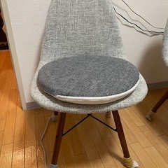 【3脚セット】北欧風ダイニングチェア✨イームズ風・クッション付きの画像