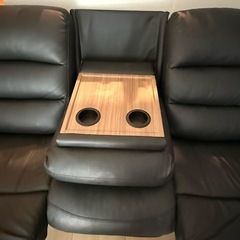 ニトリ リクライニングチェア 3人掛けの画像