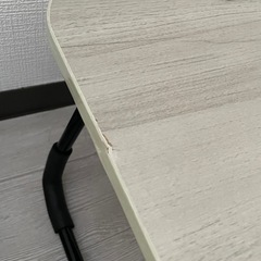 (決まりました)折り畳みマルチテーブルの画像