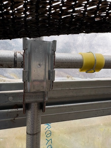 
ビニールハウス(12m×4.5m)状態良好　/解体運搬出来る方限定