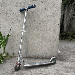 キックボード 青の画像