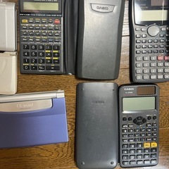 DVDプレーヤー　プロジェクター　電子辞書などまとめて！の画像