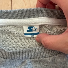 長袖トレーナー　160の画像