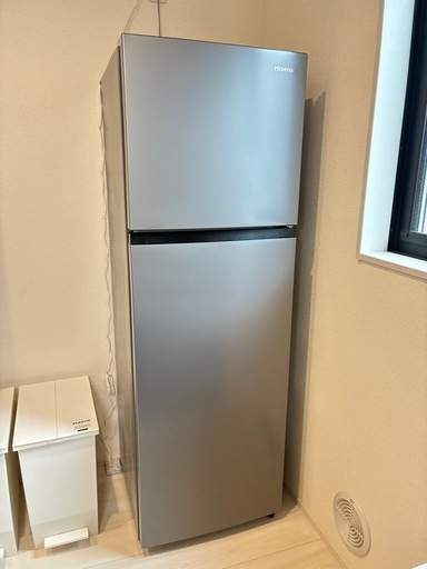 【美品】Hisense250L冷蔵庫