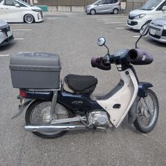 HONDAスーパーカブ AA04の画像