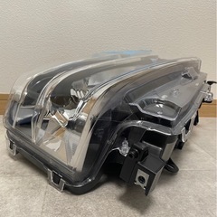 🟤極美品です！右ヘッドランプの画像