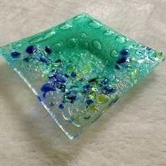 ベネチア　ガラスの小皿の画像