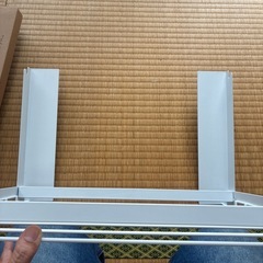 マグネット折り畳み棚  洗濯機 洗濯機横 収納ラック タオルラック 壁掛け棚 約40 ×27×26.5 cm 耐荷重3ｋｇ 鉄製 
の画像