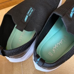 LARKINS スリッポン？　22.5cmの画像