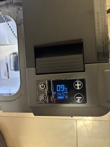 車載冷蔵冷凍庫9L