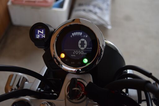 モンキー125　JB05　シーンシルバーメタリック　2025