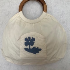 ハワイアンキルト　ハンドバッグ　グラニーバッグ　ウッドハンドル　木製持ち手の画像