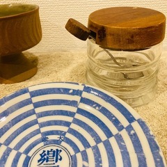 器いろいろ。一部カケあります。の画像