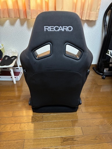 レカロ SR-7F