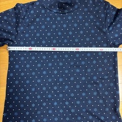 暖かレディース　ネイビー 雪柄ルームウェア パジャマ 上下セットの画像