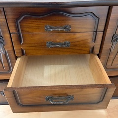 【引取先決定】アンティーク猫脚ドレッサーの画像