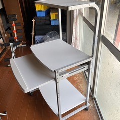 PCデスク  イスセットの画像