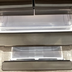 【6ヶ月間の保証付き！】AQUA 5ドア冷蔵庫　入荷しました！の画像