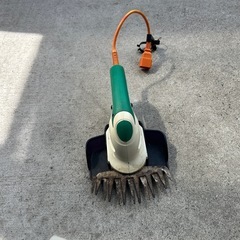 マキタ　160mm芝生バリカン　モデルMUM164の画像