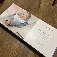 【箱あり)ベビービョルン　バウンサーの画像