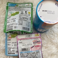 日産柿の種　お菓子の画像