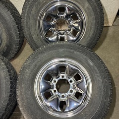 希少！ハイエース純正メッキホイールの画像