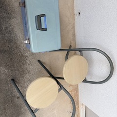 クーラーボックス＋折りたたみチェア2脚セット アウトドア用品の画像