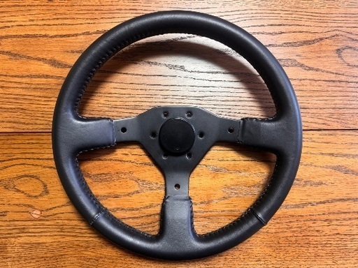 販売：WORK製ステアリングホイール
