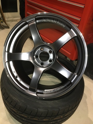 ＡＤＶＡＮＲａｃｉｎｇ ヨコハマホイール アドバンレーシング ＴＣ-４ ８．５Ｊ-１８ ５Ｈ（Ｍ１２） １００ ＋４５