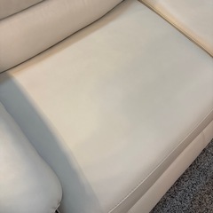 ニトリ　両側電動リクライニングソファ　レザーの画像