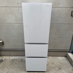 252⭐️2025年製★ほぼ新品★ヤマダ電機　冷蔵庫　3ドア　自動製氷　ガラス扉の画像