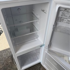 ⑤ニトリ　2ドア　2022の画像