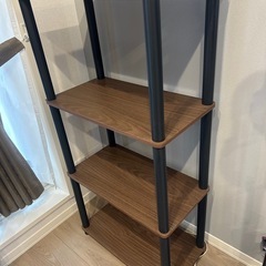 ラック収納4段組み立て棚の画像