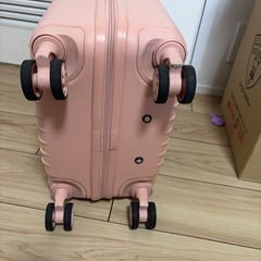 ピンク色スーツケース｜機内持ち込み可｜軽量｜キャリーケース（約20インチ）の画像