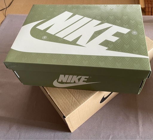 【新品未使用】NIKE エアジョーダン1  27cm
