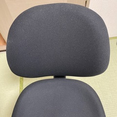 オフィスチェア コンパクト (喫煙あり) 椅子　の画像