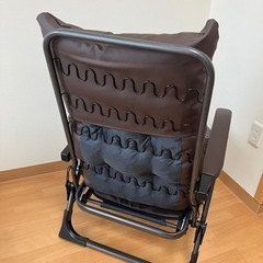 【3/22まで】リクライニングチェアの画像