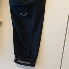 OAKLEY メンズ　トレーニングパンツ黒の画像