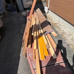 材木一式 端材 木材 板 薪 DIY  城南区七隈駅付近 駐車場ありの画像