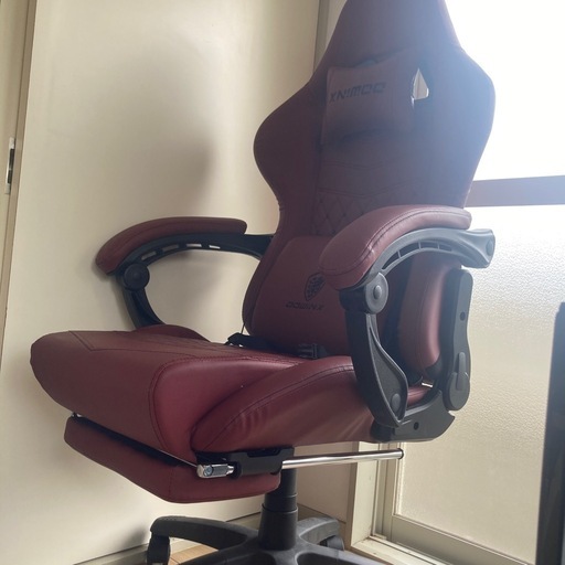 【新品同等】ゲーミングチェア