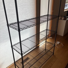 スチールラックの画像